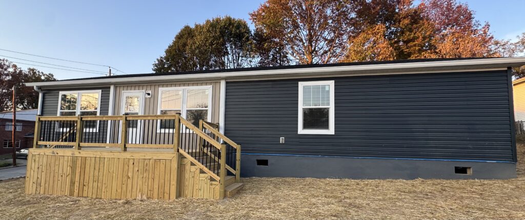 904 Greendale Dr.