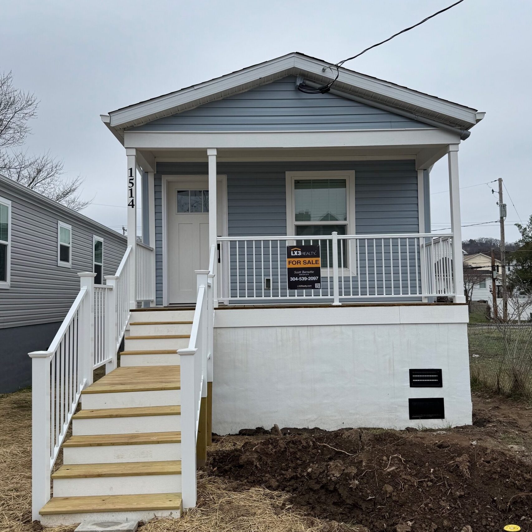 1514 Bream St.